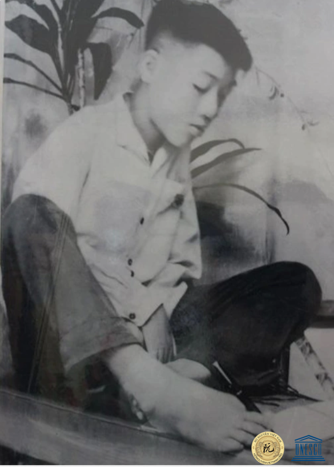 Nhà giáo viết bằng chân Nguyễn Ngọc Ký qua đời