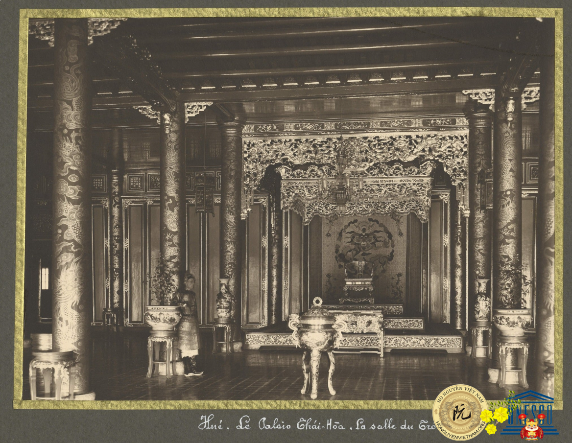 Ngai tại điện Thái Hòa năm 1930 (Ảnh tư liệu)