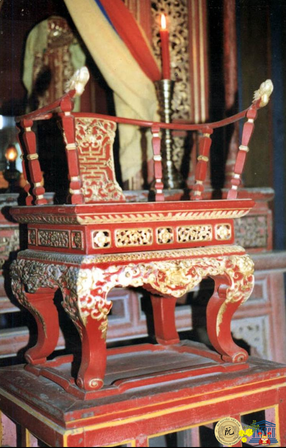 Ngai thờ tại Triệu Tổ Miếu - ảnh chụp 2008
