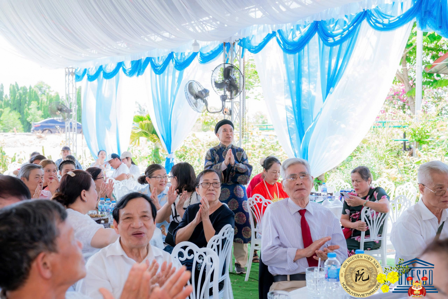 Ông Nguyễn Hữu Kúc – Chủ tịch Hội đồng họ Nguyễn Gia Miêu, Chủ tịch danh dự Hội đồng họ Nguyễn, Công tín chính chi.