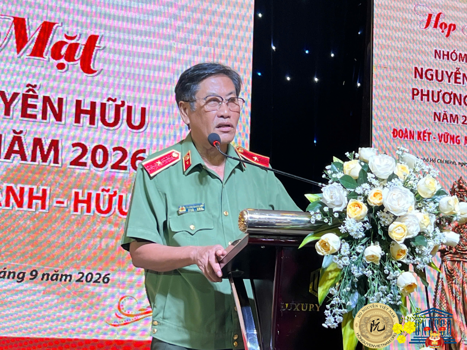 Giáo sư, Tiến sỹ, Thiếu tướng Trương Giang Long (Nguyên Phó Tổng cục trưởng Tổng cục Xây dựng lực lượng - Bộ Công an, Giám đốc Học viện Chính trị Công an Nhân dân, Chủ tịch Hội đồng gia tộc họ Trương Việt Nam)
